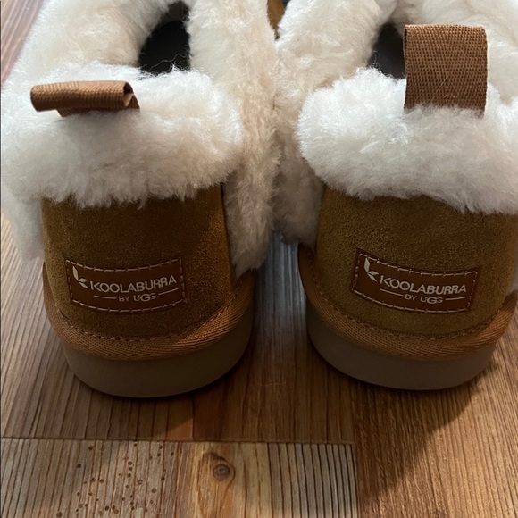 Koolaburra By Ugg Advay Slip-On  Slippers - Picture 3 of 7